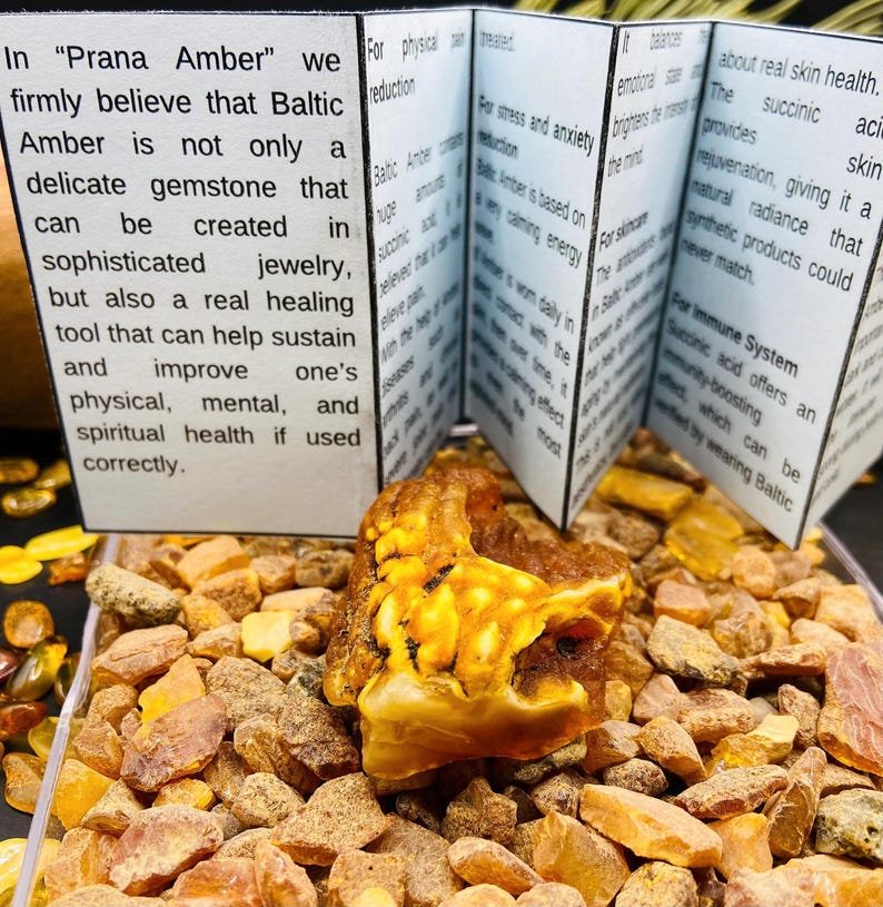 56548094-r-il-0c35ae-6929369803-il_794xN.6929369803_9h73 Baltijas Dzintara mistērijas akmeņi, 5-10 grami