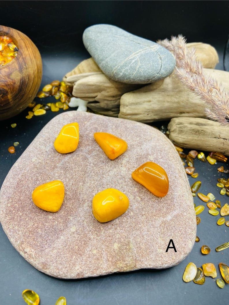 56548094-r-il-0cf567-7083298828-il_794xN.7083298828_7uk5 Maigi dzelteni pulēti Baltijas Dzintara mini akmentiņi rokdarbiem