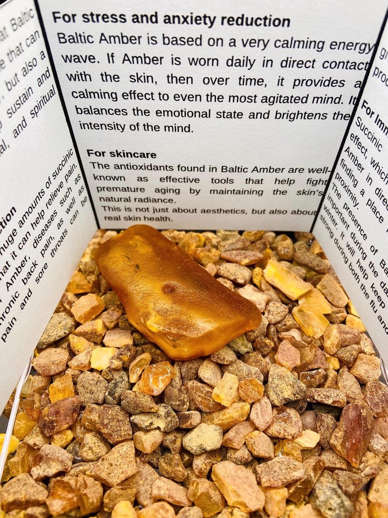 56548094-r-il-295c39-6881382578-il_794xN.6881382578_nhc1 Baltijas Dzintara mistērijas akmeņi, 5-10 grami