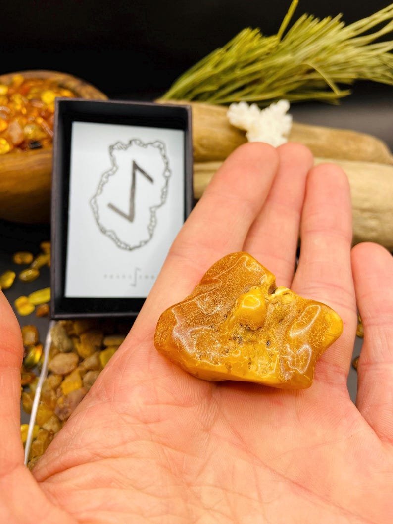 56548094-r-il-4e2738-6881381250-il_794xN.6881381250_8qyj Baltijas Dzintara mistērijas akmeņi, 5-10 grami