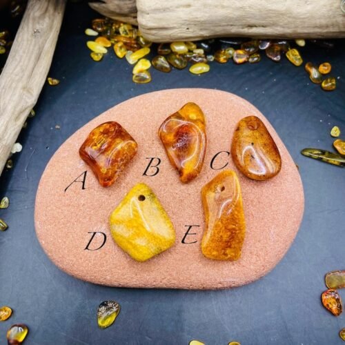 56548094-r-il-502990-7256182662-il_794xN.7256182662_g2en Smalki Baltijas Dzintara daudzkrāsaini kuloni