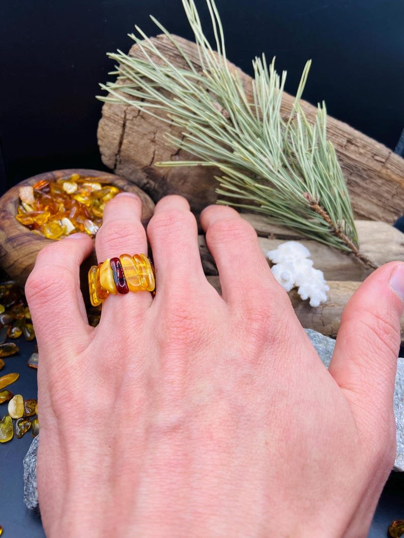 56548094-r-il-5b0cd8-6905539096-il_794xN.6905539096_hz3i Tradicionālie latviešu dzintara gredzeni abiem dzimumiem