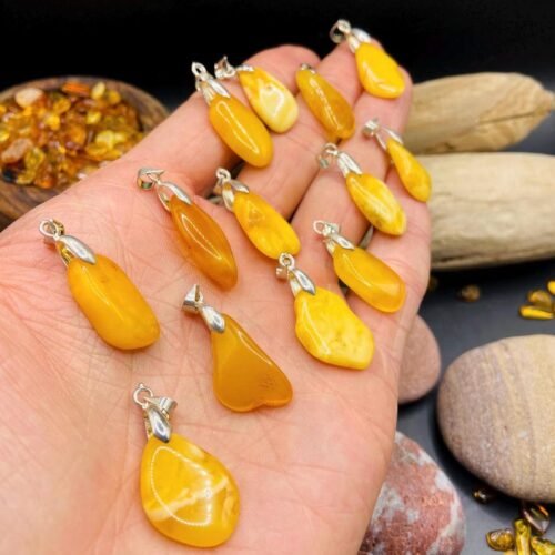 56548094-r-il-8343cb-6829671162-il_794xN.6829671162_mzbh Mini Dzintara Kuloni sviesta un medus krāsās