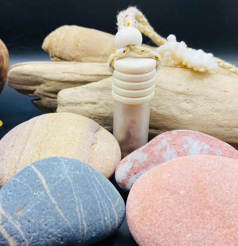 56548094-r-il-8f56f3-6881149971-il_794xN.6881149971_bl00 Auto gaisa atsvaidzinātājs ar dzintara gabaliņiem