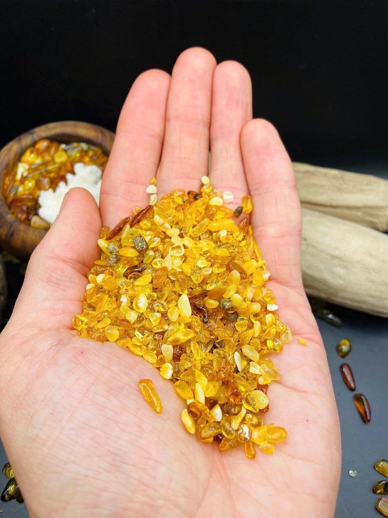 56548094-r-il-b08387-7009947637-il_794xN.7009947637_7d41 Maza izmēra daudzkrāsainas Dzintara drumstalas