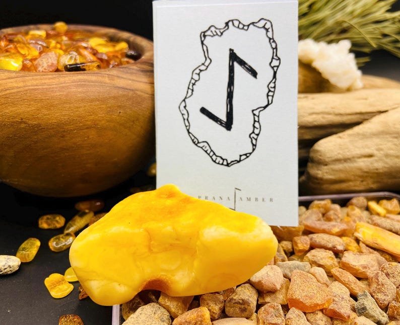 56548094-r-il-c63058-6881374262-il_794xN.6881374262_fx0o Baltijas Dzintara mistērijas akmeņi, 5-10 grami