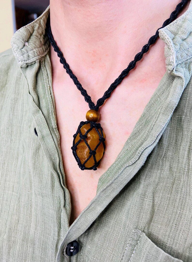 56548094-r-il-c73d2f-6845991476-il_794xN.6845991476_d95x Hipiju stila rota - Baltijas Dzintara akmens iekļauts auduma būrī