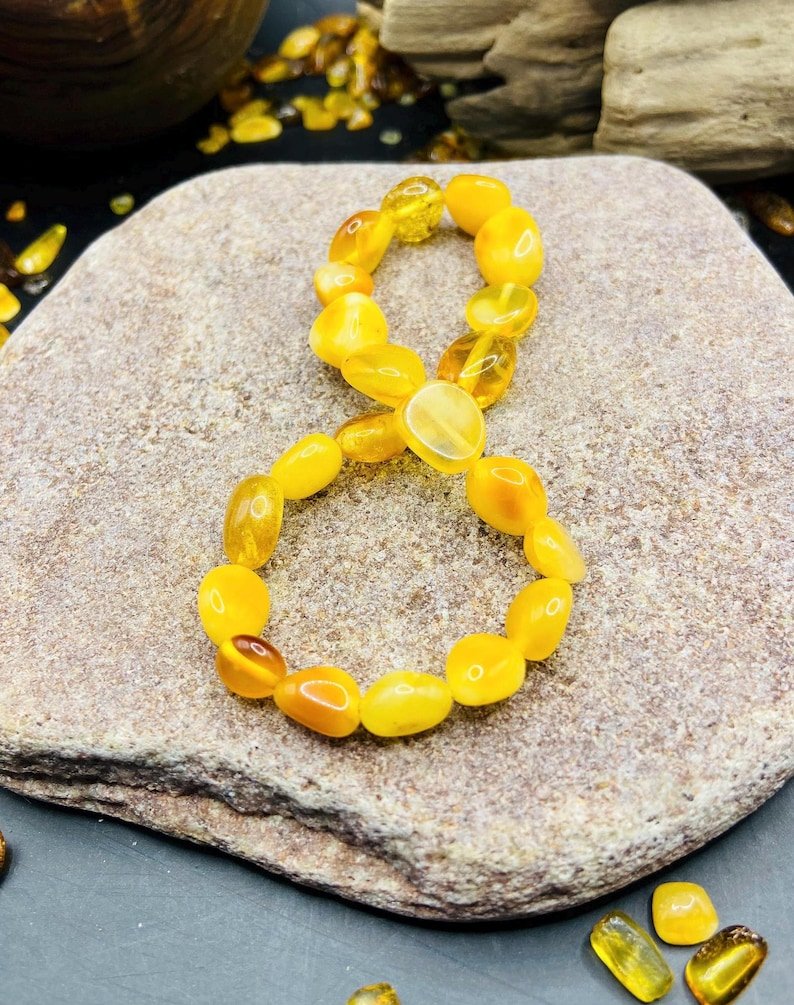 56548094-r-il-010480-7110614012-il_794xN.7110614012_36h0 Baroka tipa Dzintara Aproce sviesta krāsā