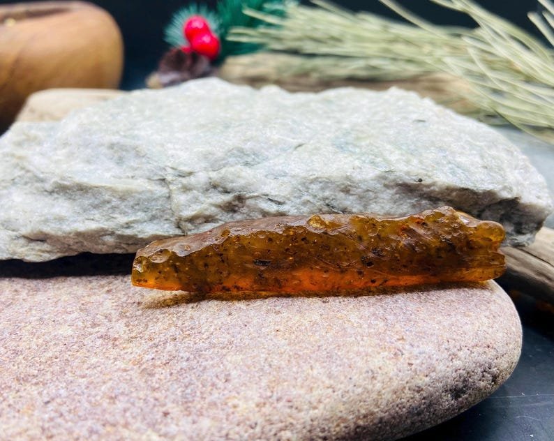 Unikāls Baltijas Dzintara akmens rāmītī priekš kolekcionāriem