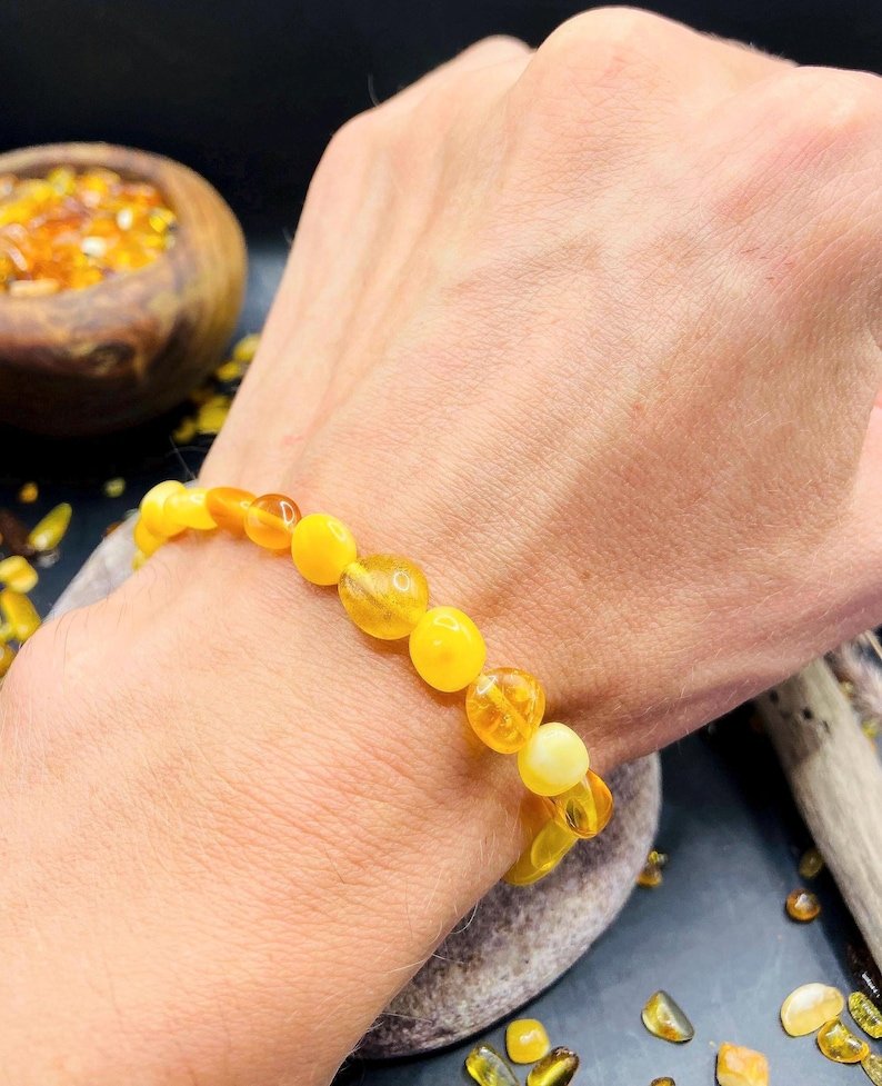 56548094-r-il-31004a-7110630722-il_794xN.7110630722_lep6 Baroka tipa Dzintara Aproce sviesta krāsā