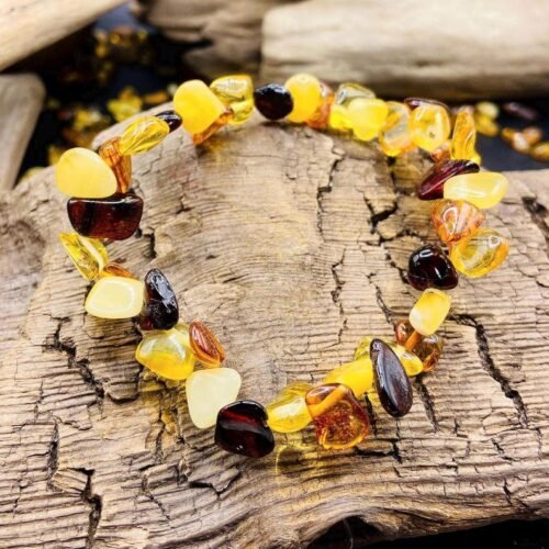 Daudzkrāsaina oriģināla Baltijas Dzintara aproce