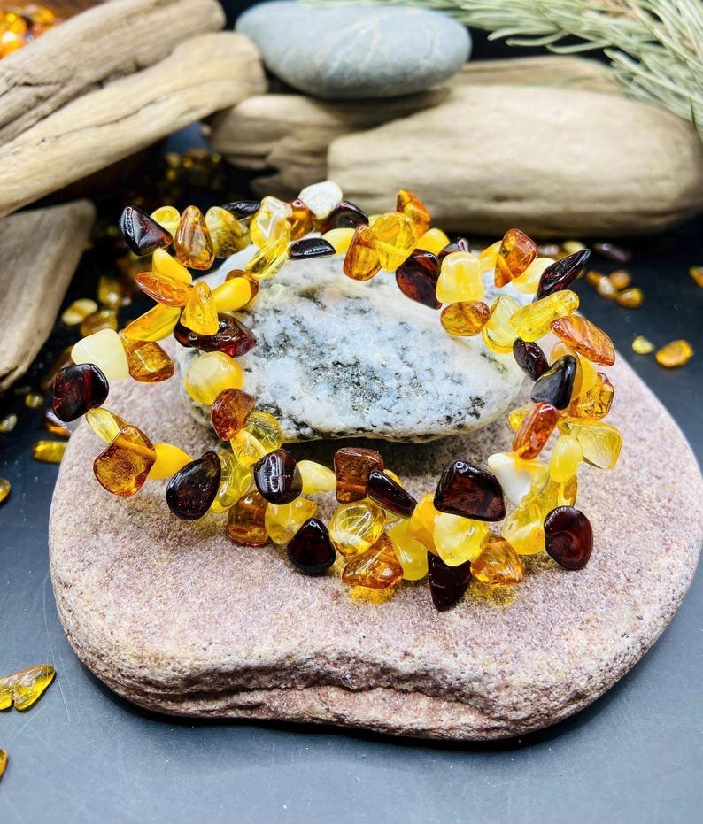 56548094-r-il-65736e-7290307838-il_794xN.7290307838_hg0y Daudzkrāsaina oriģināla Baltijas Dzintara aproce