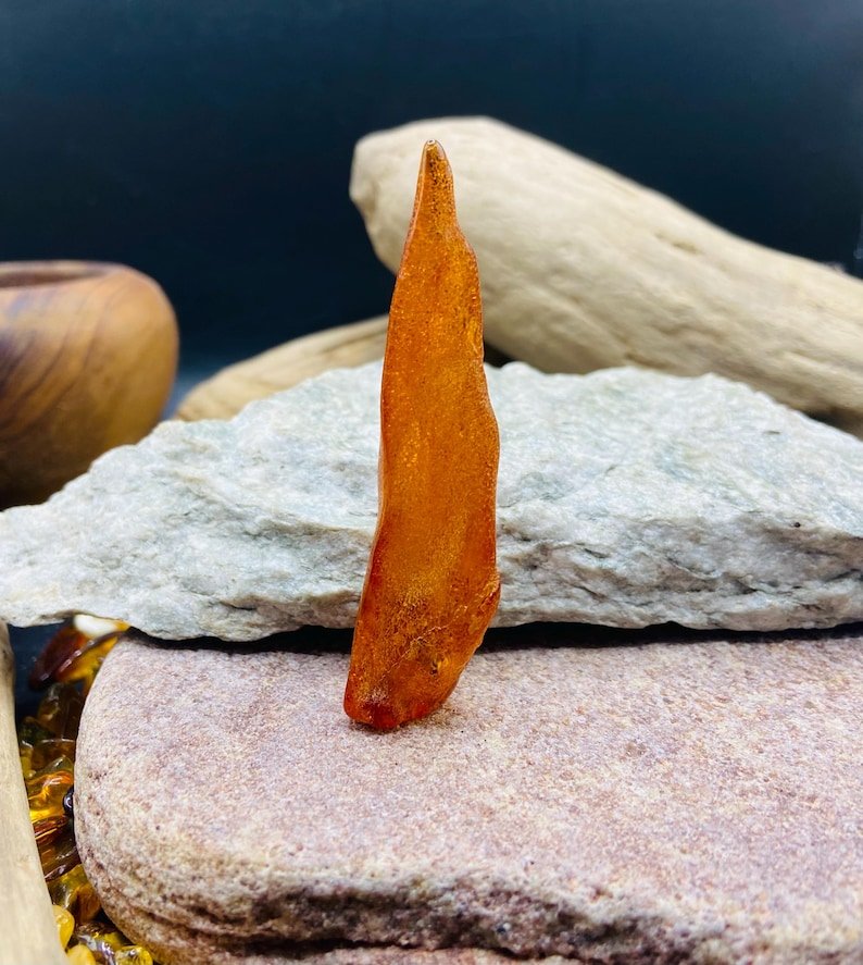 56548094-r-il-69b59a-7392207863-il_794xN.7392207863_4ayx Garš Dzintara gabaliņš spilgtā konjaka krāsā