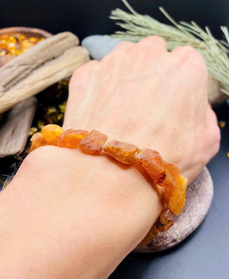 Konjaka krāsas bohēmiskā stila Dzintara aproce