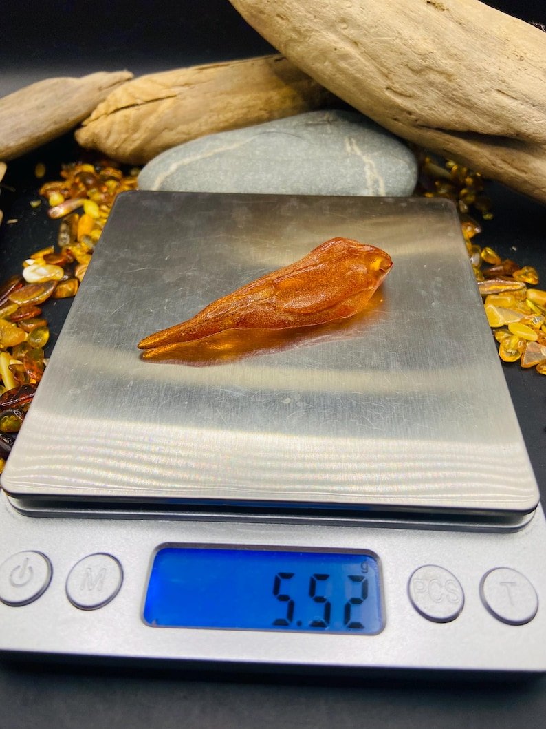 56548094-r-il-99966f-7344274854-il_794xN.7344274854_ok4x Garš Dzintara gabaliņš spilgtā konjaka krāsā