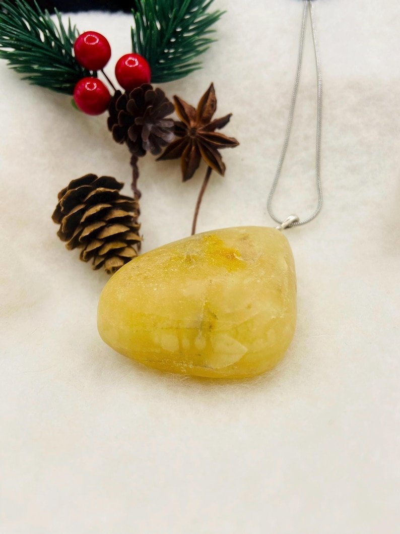 Unikāls Baltijas Dzintara liela izmēra kulons ar sudraba detaļu