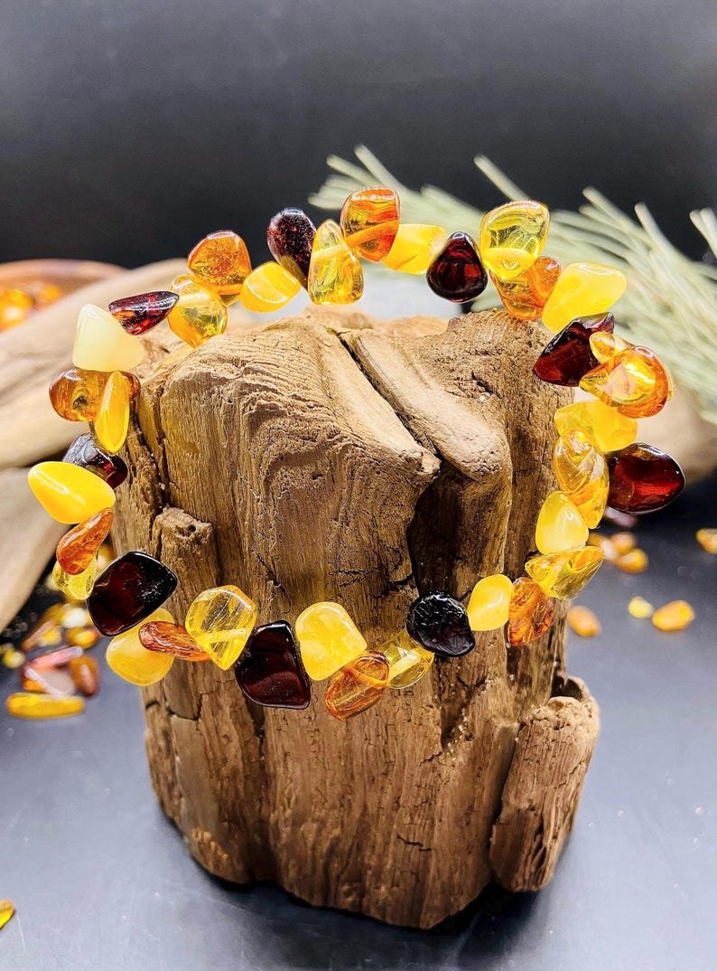 56548094-r-il-aa9329-7290323472-il_794xN.7290323472_6lco Daudzkrāsaina oriģināla Baltijas Dzintara aproce