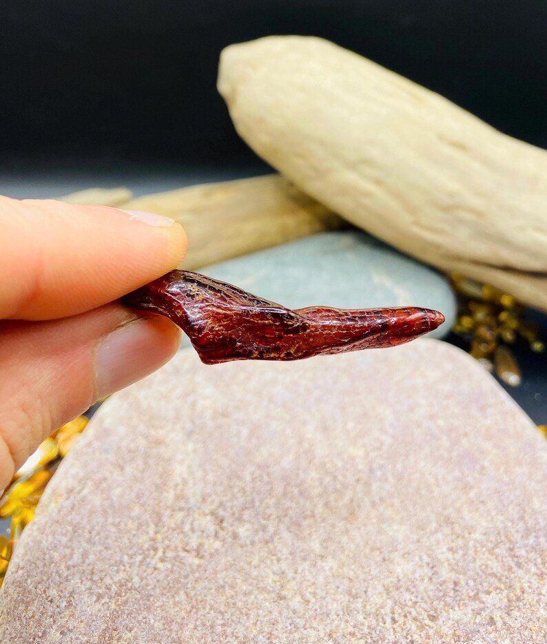 56548094-r-il-e433d6-7350331802-il_794xN.7350331802_8hvo Mazi bet neparasti gari neapstrādāti dzintara gabaliņi