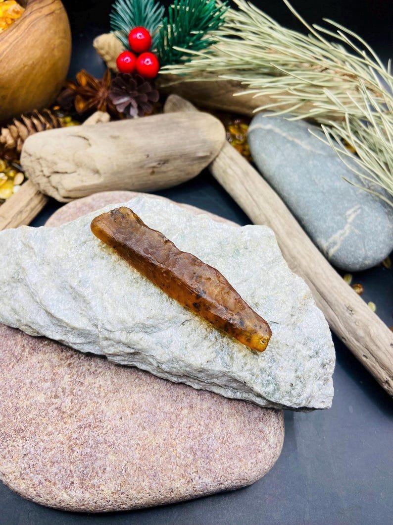 Unikāls Baltijas Dzintara akmens rāmītī priekš kolekcionāriem