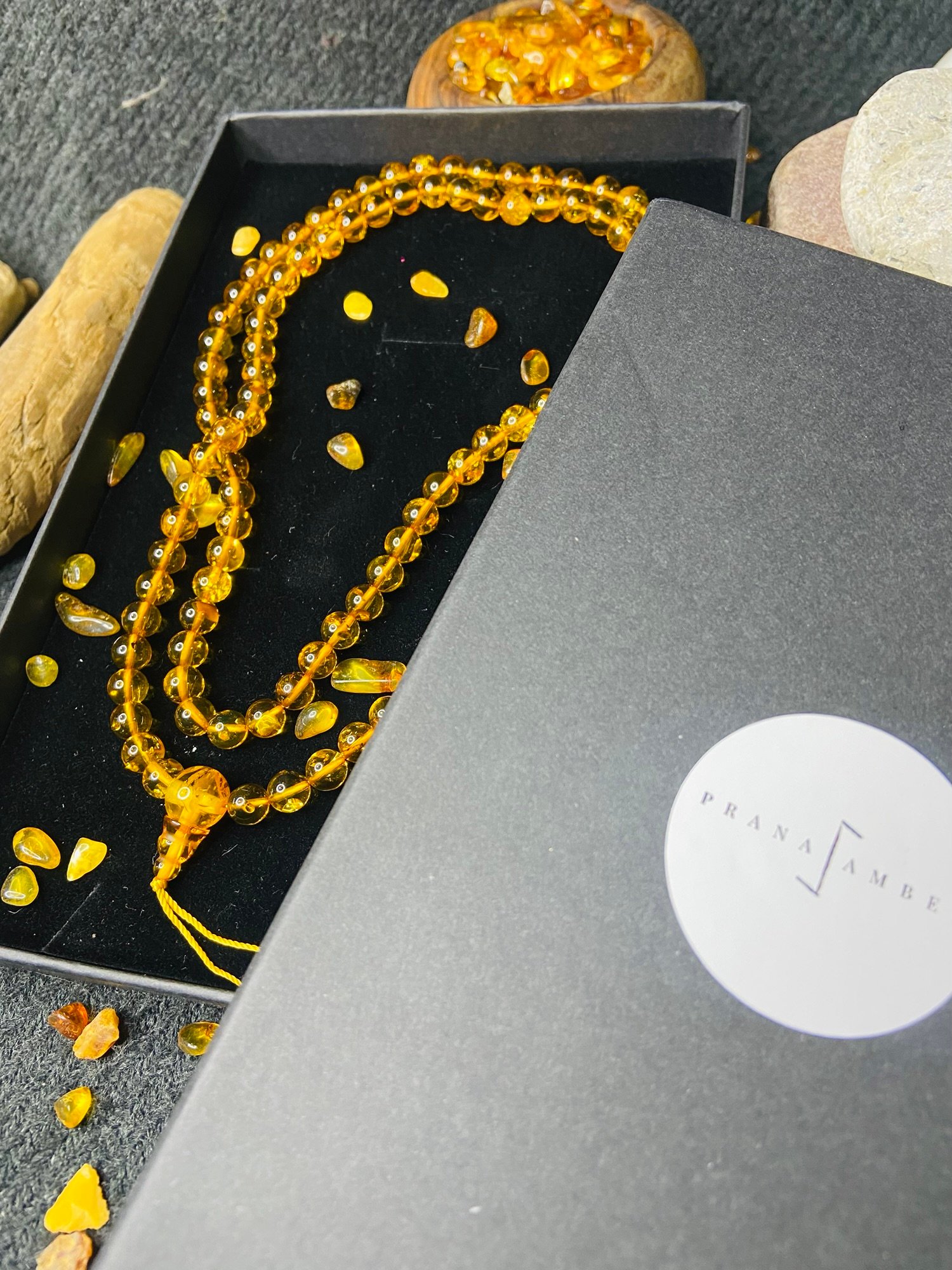 img_3077-jpg Citrona krāsas Dzintara Japamala Buddistu lūgšanu krelles