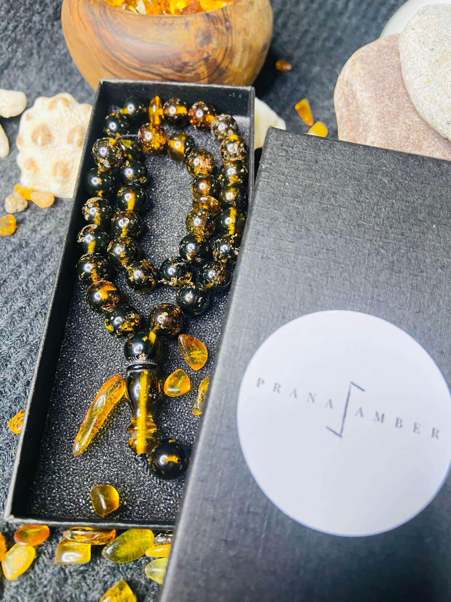 img_3078-jpg Musulmaņu tumšās krāsas lūgšanu krelles ar apaļām pērlītēm