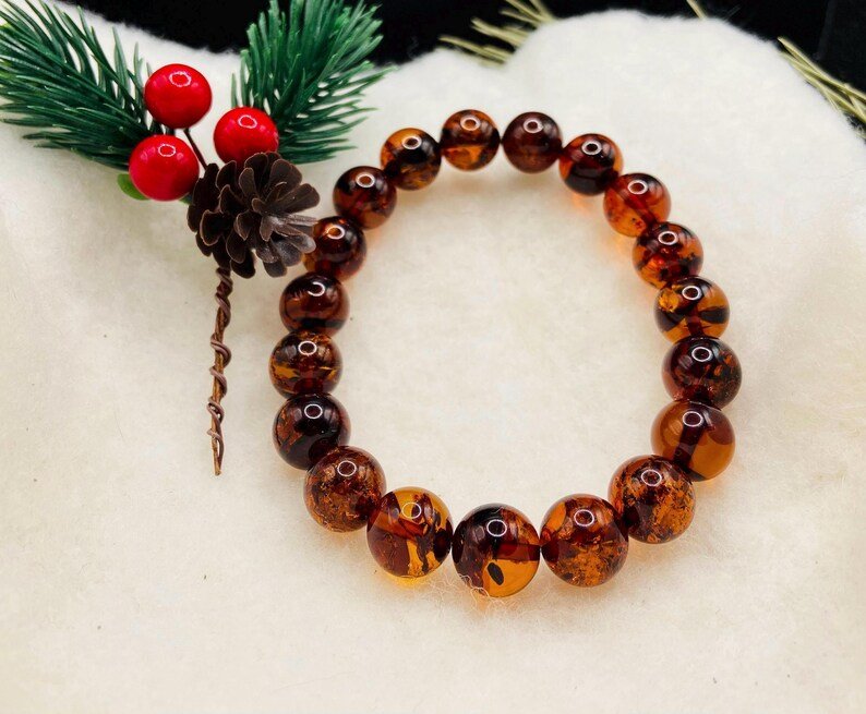 11mm Apaļo pērlīšu ķiršu krāsas pulēta Dzintara aproce