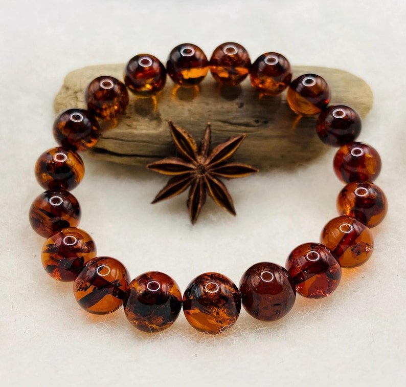 11mm Apaļo pērlīšu ķiršu krāsas pulēta Dzintara aproce