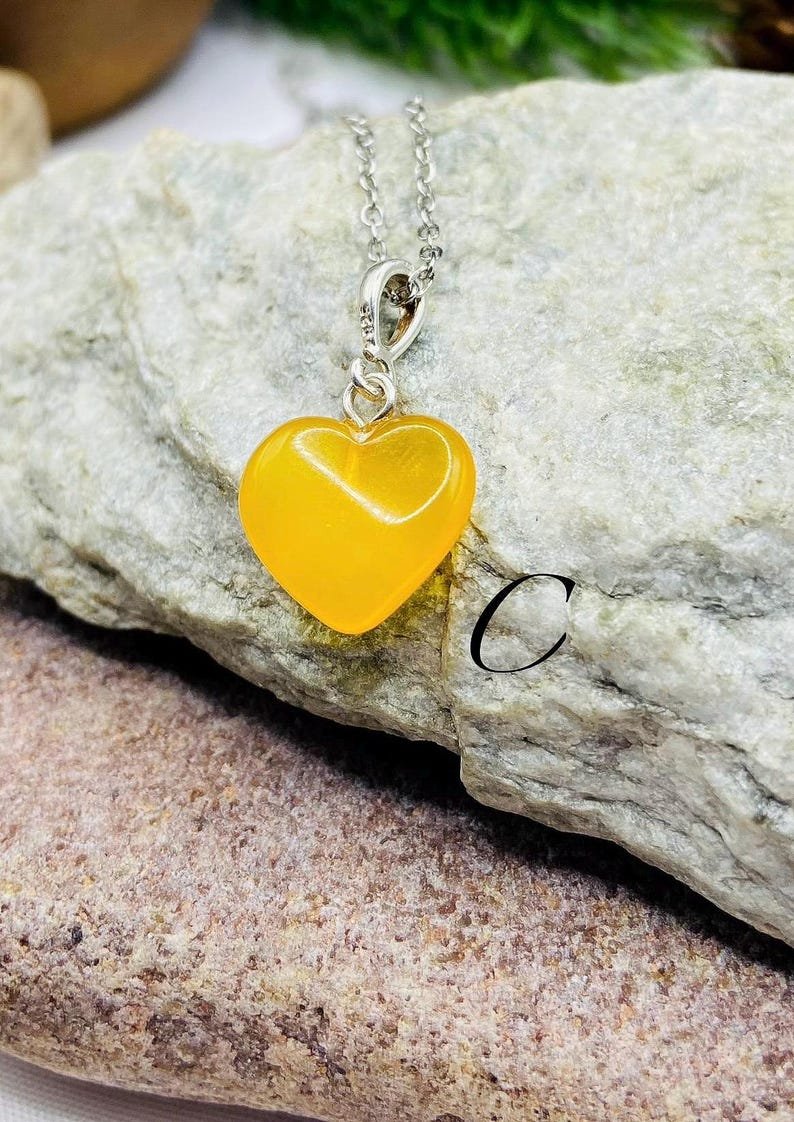 Dzeltenas dzintara sirsniņas ar sudrabu 3 variācijās