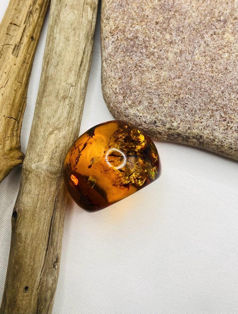 56548094-r-il-117e31-7671500307-il_794xN.7671500307_80g0 Neatkārtojams Baltijas Dzintara lielizmēra gredzens sievietēm