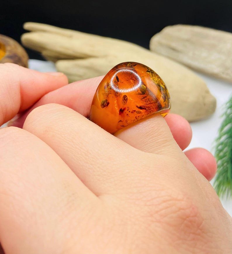 56548094-r-il-2ffe28-7671492725-il_794xN.7671492725_dy6u Neatkārtojams Baltijas Dzintara lielizmēra gredzens sievietēm