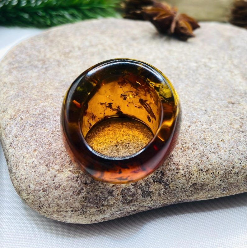 56548094-r-il-56c07a-7623552694-il_794xN.7623552694_tcu9 Neatkārtojams Baltijas Dzintara lielizmēra gredzens sievietēm