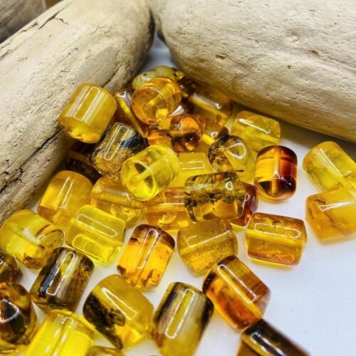 Cilindra formas Baltijas Dzintara daudzkrāsainas pērlītes