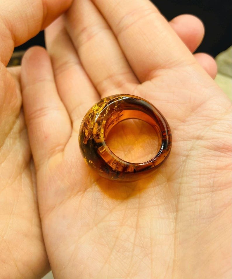 56548094-r-il-80bec3-7671493475-il_794xN.7671493475_1clz Neatkārtojams Baltijas Dzintara lielizmēra gredzens sievietēm