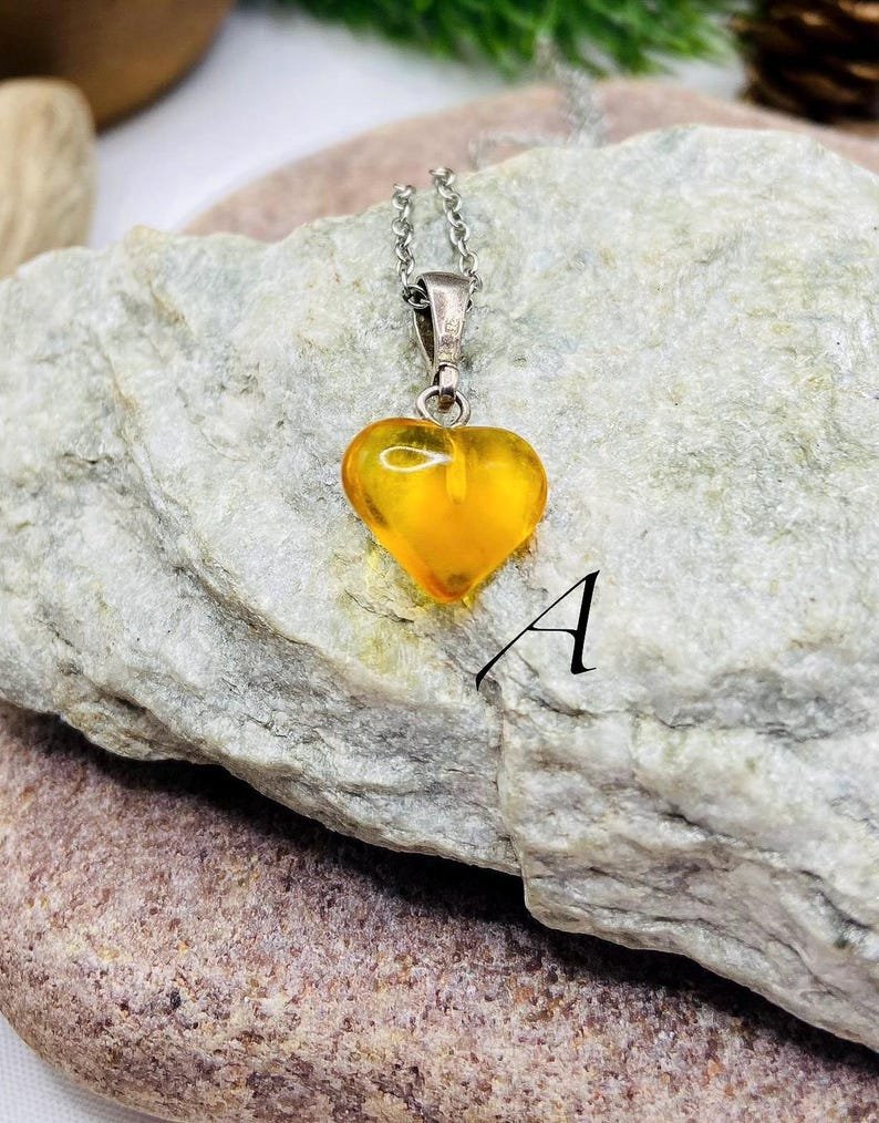 Dzeltenas dzintara sirsniņas ar sudrabu 3 variācijās