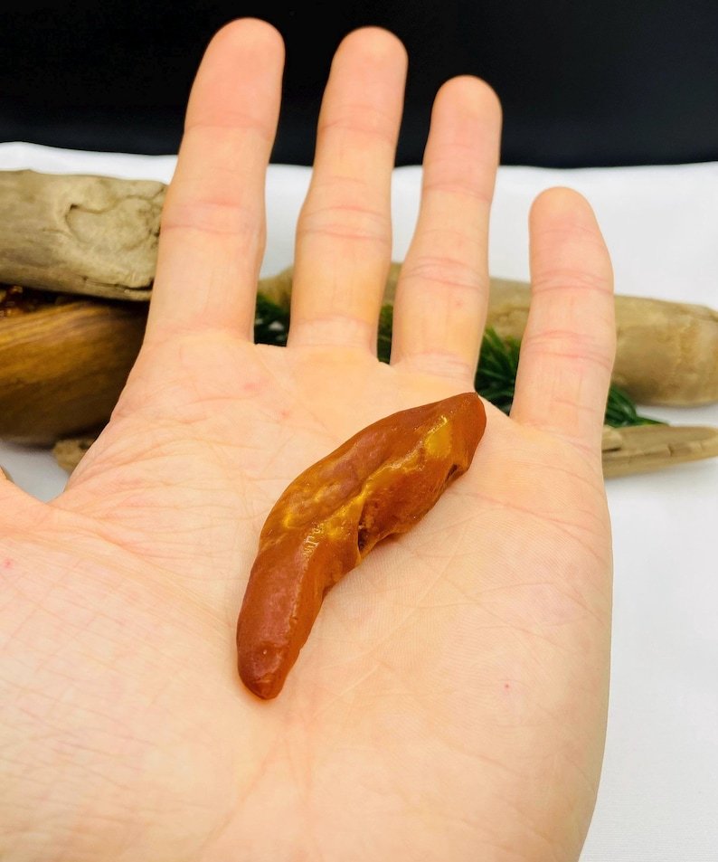 7 Grami Baltijas Dzintara neapstrādāts akmens kolekcionāriem