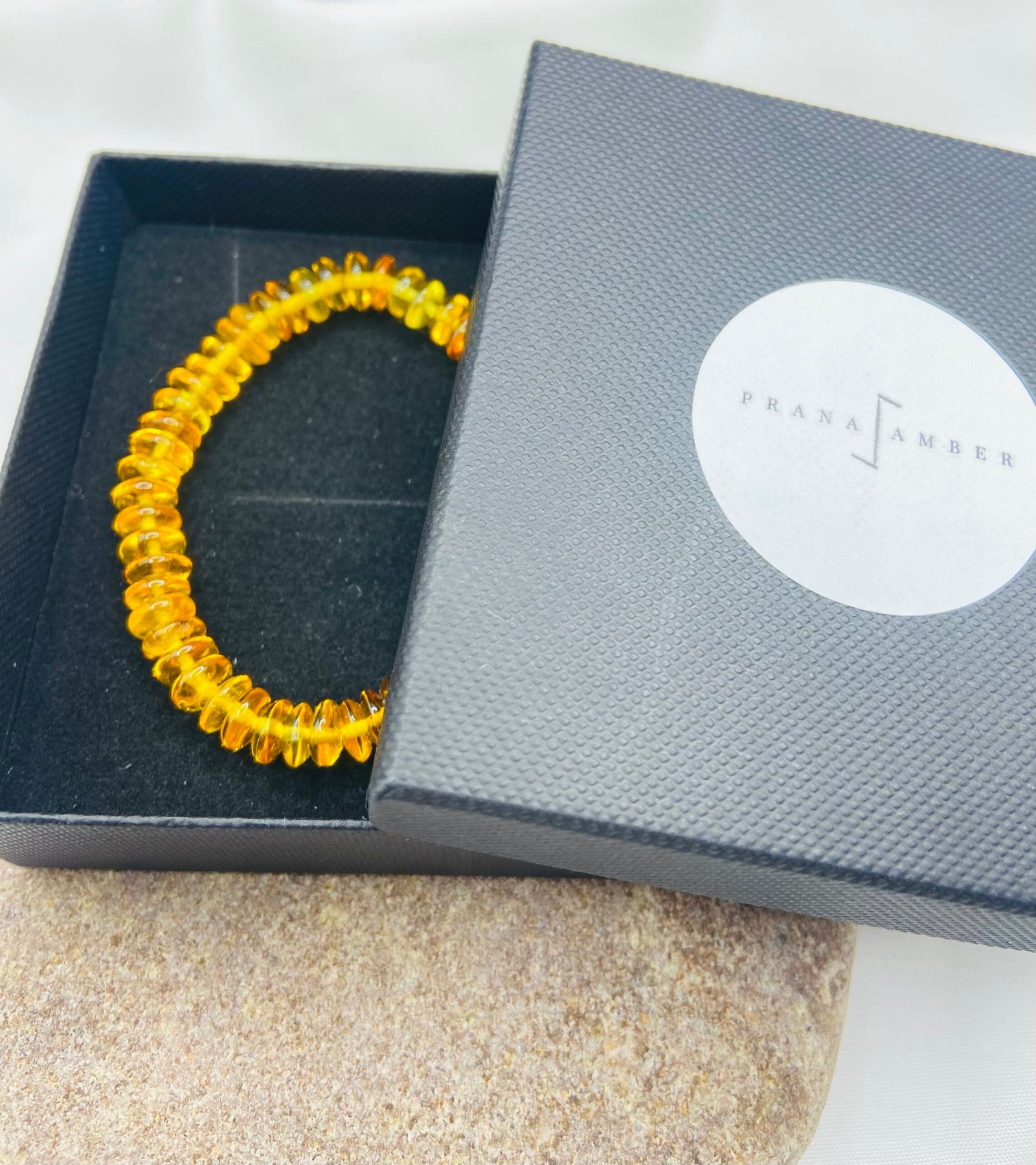 Rondelle formas konjaka toņa smalka Dzintara aproce